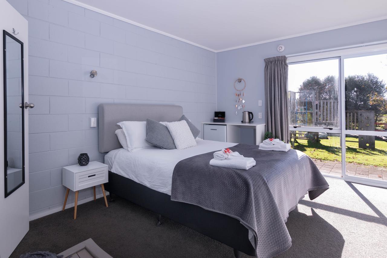 Waihi Beach Hotel Luaran gambar